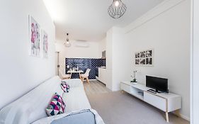 Guestready - Flamingo In The Square